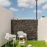 Domus Vulcani Gaumet * פלאיה בלנקה